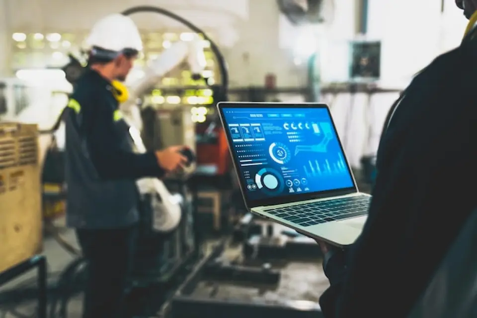 Manufacturing & Industry 4.0